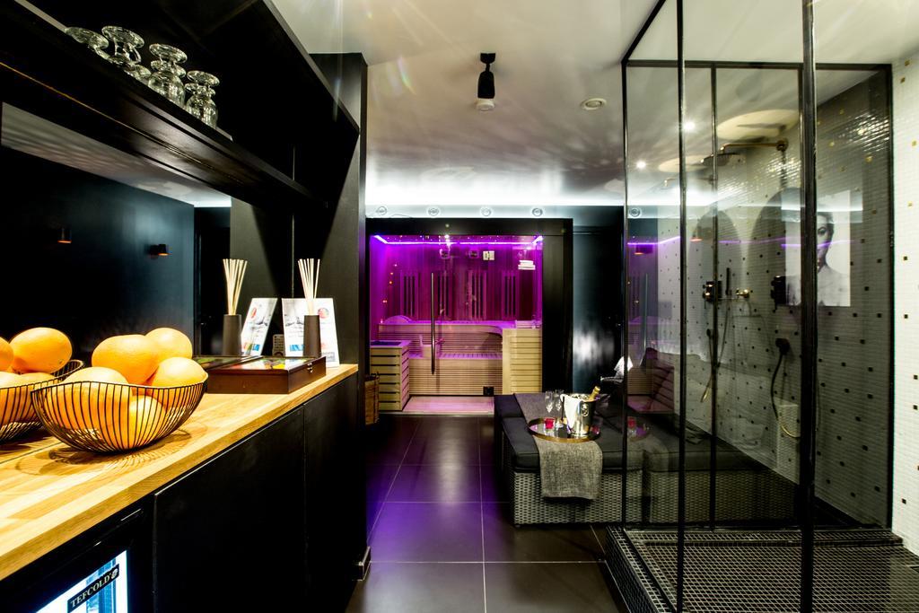 Chambre Avec Jacuzzi Sauna Privatif Брюссель Екстер'єр фото